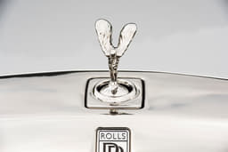 Rolls-Royce Phantom Front Logo Rolls-Royce Phantom Front Logo
