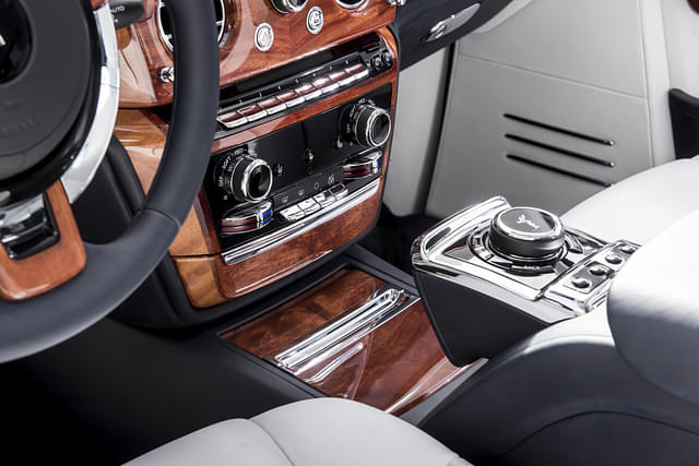 Infotainment System Image - 3955