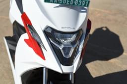 Simple Energy One Front Left Three Quarter