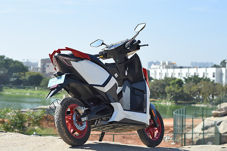 Rear Left Three Quarter