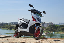 Simple Energy Simple One Front Left Three Quarter