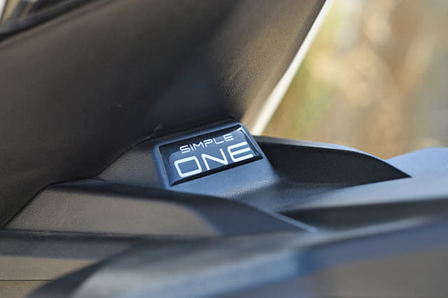 Rear Logo Image - 31237