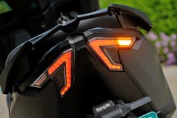 Simple Energy Simple One Rear View