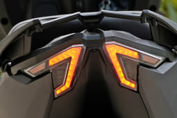 Simple Energy Simple One Tail Light Tail Lamp