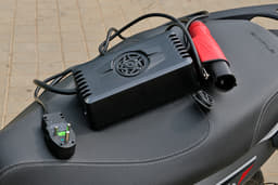 Simple Energy Simple One Charging Ports