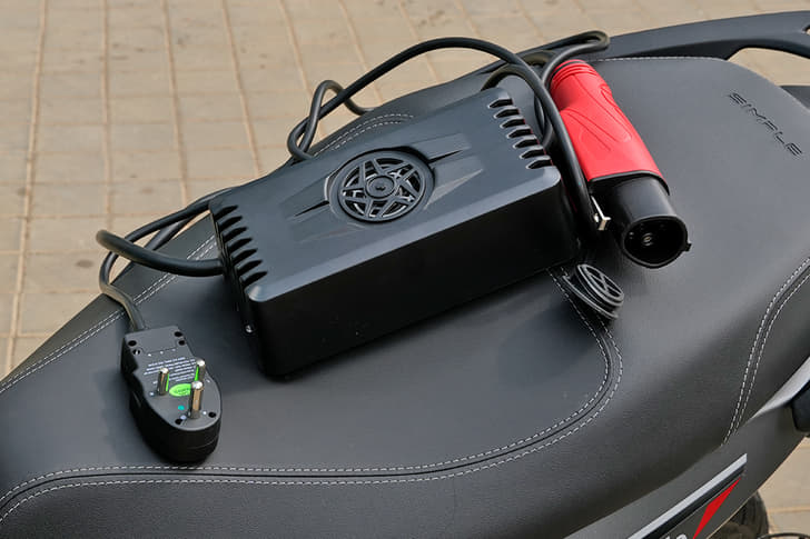 Simple Energy Simple One Charging Ports