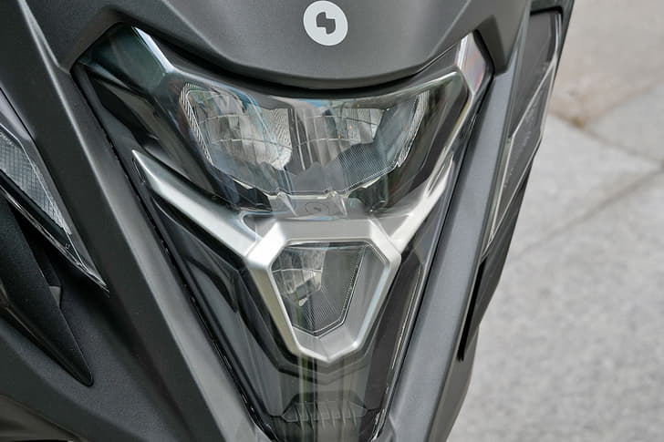 Simple Energy Simple One Headlight
