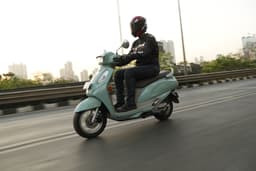 Suzuki Access Front Right Three Quarter