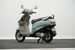 Suzuki Access 125 Front Right Three Quarter