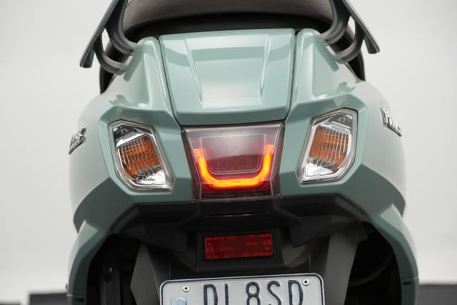 Rear View Image - 27615