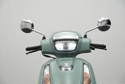 Suzuki Access 125 Front View
