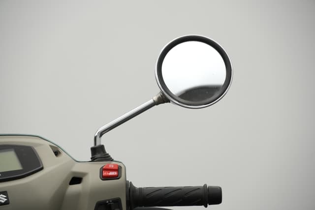 Side Mirror Image - 27668