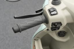 Suzuki Access 125 Color Green