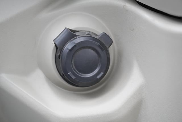 Open Fuel Lid Image - 27704