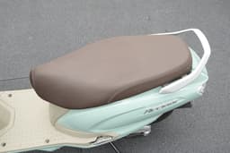 Suzuki Access Color Brown