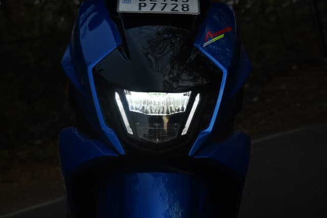 Front View Image - 27937