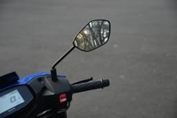 Suzuki Avenis Color Blue
