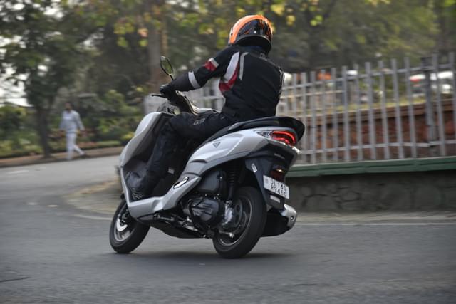 Rear View Image - 27643