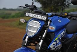 Suzuki Gixxer 250 Color Blue