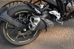 Suzuki Gixxer Sf 250 Exhaust Pipes