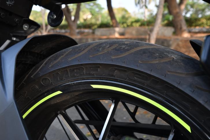 Suzuki Gixxer Sf 250 Color Black