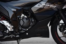 Suzuki Gixxer Sf Front Left Three Quarter