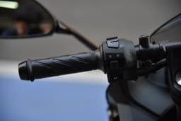 Suzuki Gixxer Sf Color Black