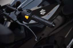 Suzuki Gixxer Sf Color Black