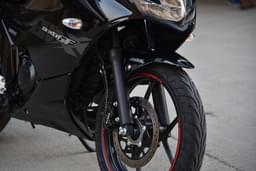 Suzuki Gixxer Sf Headlight