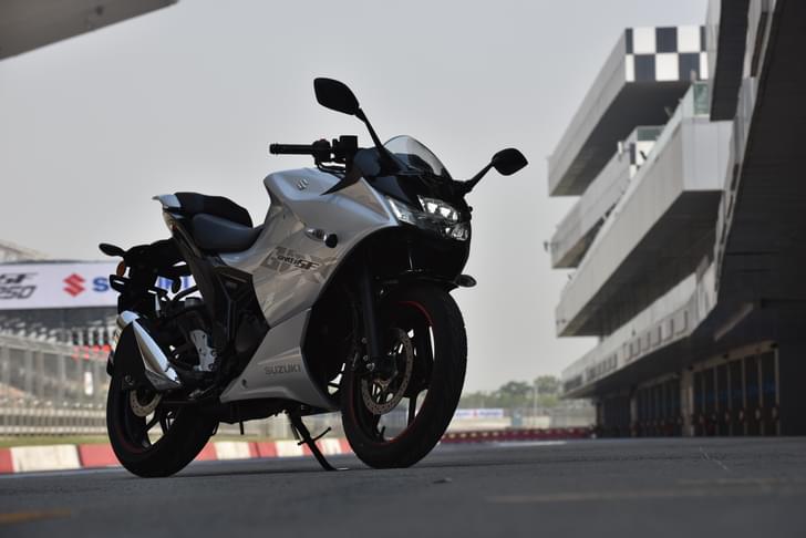 Suzuki Gixxer SF