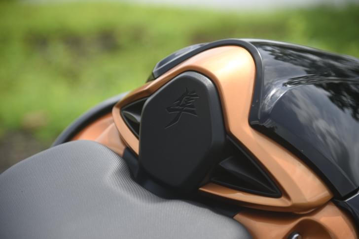 Suzuki Hayabusa Color Black