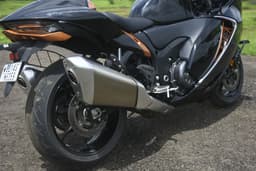 Suzuki Hayabusa Color Black
