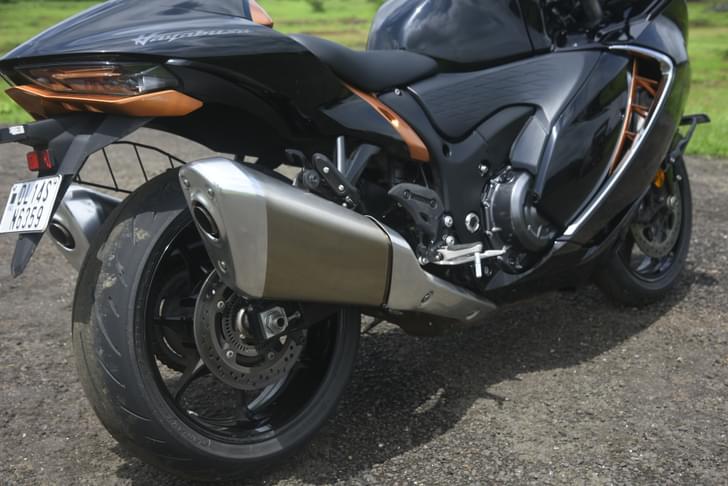 Suzuki Hayabusa Color Black