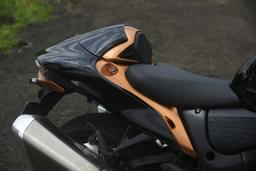 Suzuki Hayabusa Color Black