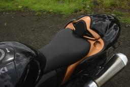 Suzuki Hayabusa Color Black