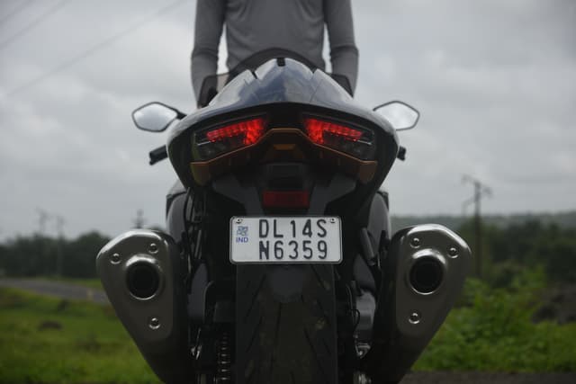 Rear View Image - 27901