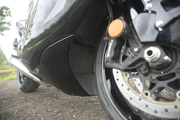 Suzuki Hayabusa Color Black