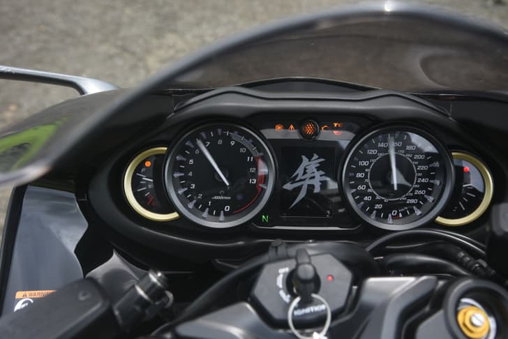 Suzuki Hayabusa Low Oil Indicator
