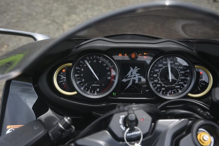 Suzuki Hayabusa Low Oil Indicator