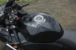 Suzuki Hayabusa Closed Fuel Lid