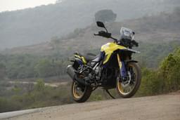 Suzuki V Strom 800de Front Left Three Quarter
