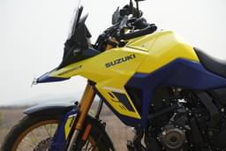 Suzuki V Strom 800de Color Yellow
