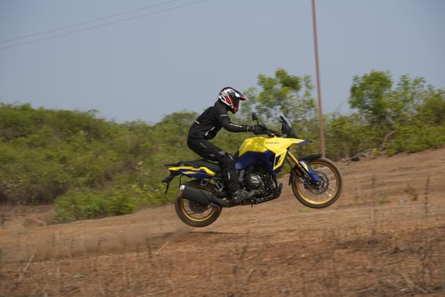 Front Left Three Quarter Image - 27911