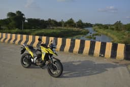Suzuki V-Strom SX Front Left Three Quarter