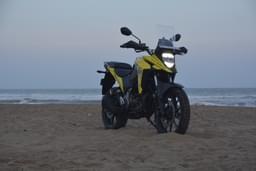 Suzuki V Strom Sx Front Left Three Quarter