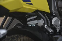 Suzuki V-Strom SX Color Yellow