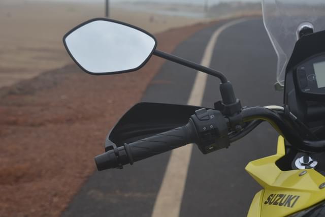 Color Yellow Image - 27819