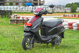 Suzuki e-Access Front Right Three Quarter Suzuki e-Access Front Right Three Quarter