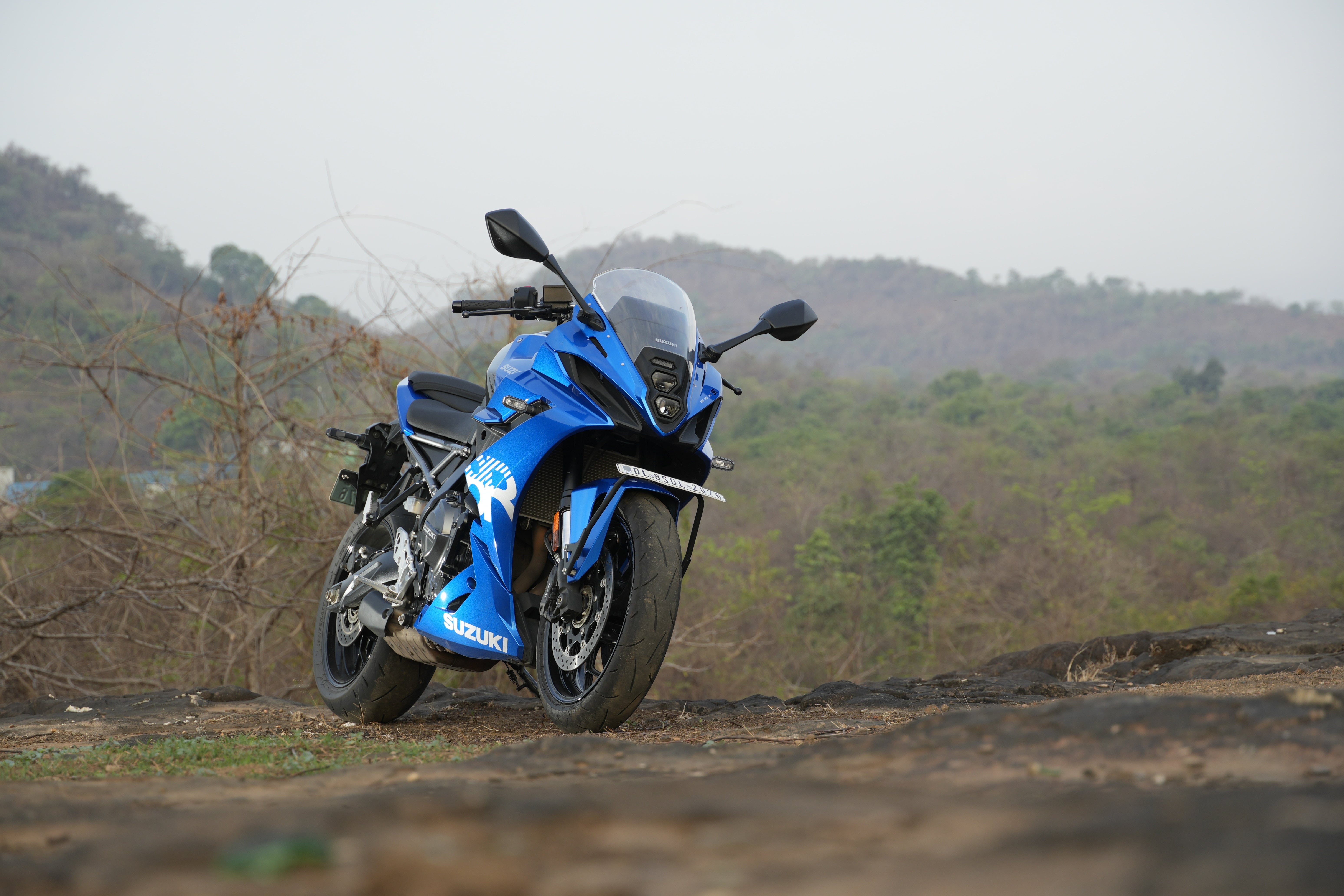 Suzuki GSX-8R in Metallic Triton Blue.