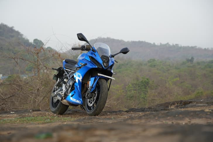 Suzuki Gsx 8r Front Left Three Quarter